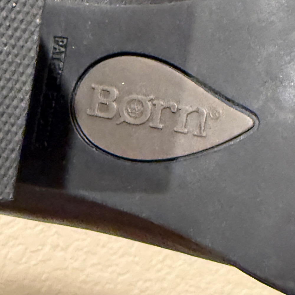 Born Penny Loafer Womens 7.5M Black Leather Block Heel Office Professional Chic - Picture 6 of 7